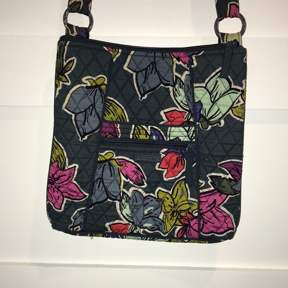 Vera Bradley women’s hipster falling flowers cross body bag